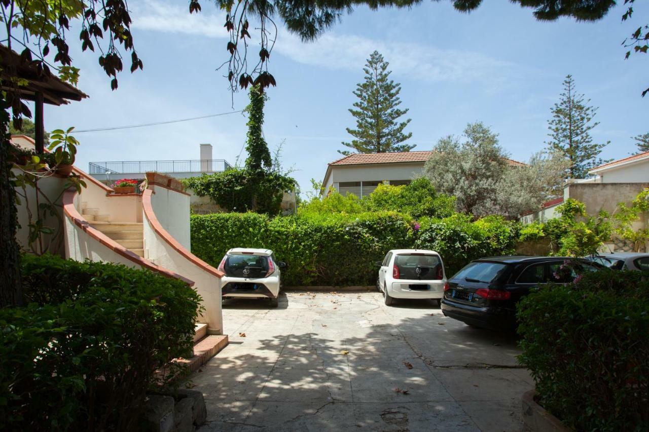 My Home In Mondello Палермо Екстериор снимка
